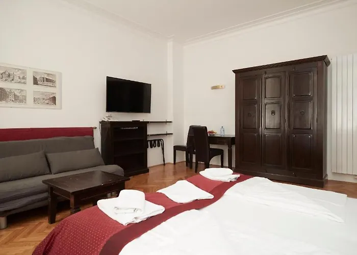 Vienna Studio Apartments דירה *